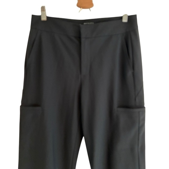 Athleta Stellar Black Cargo Pant Women’s 8Tall - Picture 8 of 14